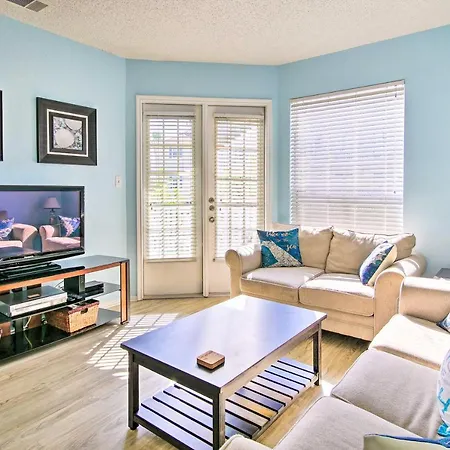 Corpus Christi Condo - Walk To Whitecap Beach!